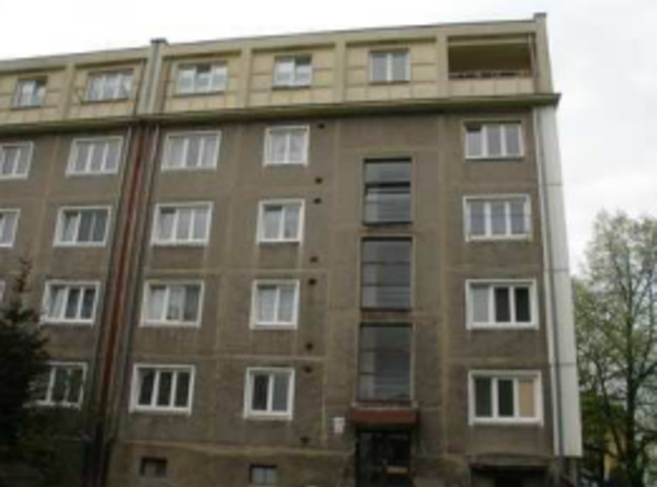 j.č. 2184/10 o vel. 2+1 s balkonem, ul. Čajkovského, Karviná