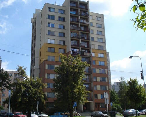 B.j.č. 7, vel. 0+1 ul. Polní č. 965, Orlová - Lutyně B.j.č. 7, vel. 0+1 ul. Polní č. 965, Orlová - Lutyně