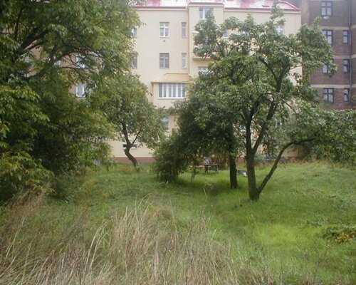 Spoluvl. podíl 1/3 na pozemku v Ostravě - Mariánských Horách. Exekuční dražba. Spoluvl. podíl 1/3 na pozemku v Ostravě - Mariánských Horách. Exekuční dražba.