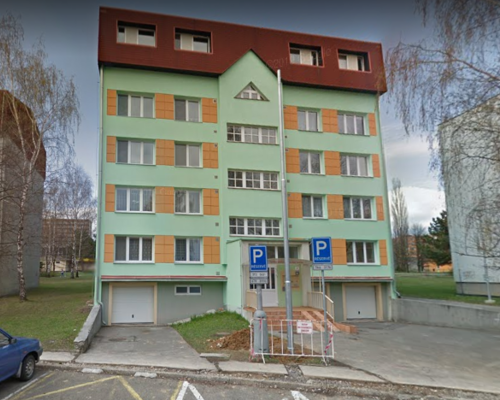 Prostorný atypický byt 3+1 ( 96 m2 ) ve střešní nástavbě - Ostrava-Poruba Prostorný atypický byt 3+1 ( 96 m2 ) ve střešní nástavbě - Ostrava-Poruba