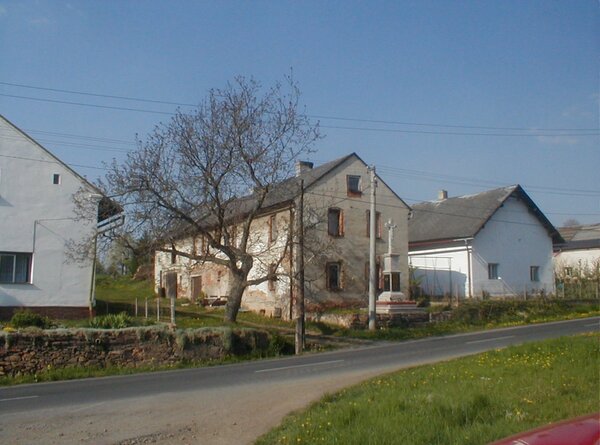 RD s pozemky - Dívčí Hrad, okr. Bruntál. Exekuční dražba.