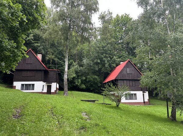 2 chaty s pozemkem, Frýdlant nad Ostravicí